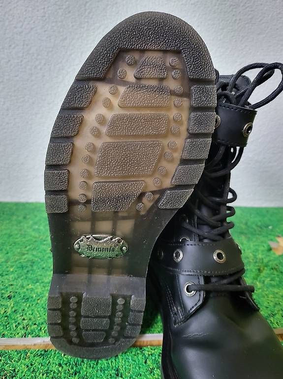 Herrenschuhe: Demonia Boots Schuhe Grösse 8 – Neu (gemäss Beschreibung) aus Gossau SG von rotestahlsau 3