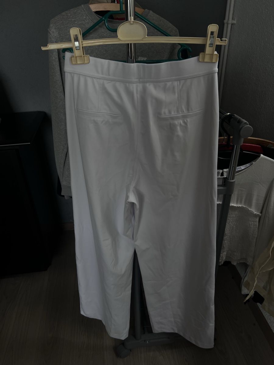 Halara Pantaloni: Halara Hose NEU mit Etikett Gr. S – Nuovo e nell'imballaggio originale da Glashütten venduto da x.mayla 1