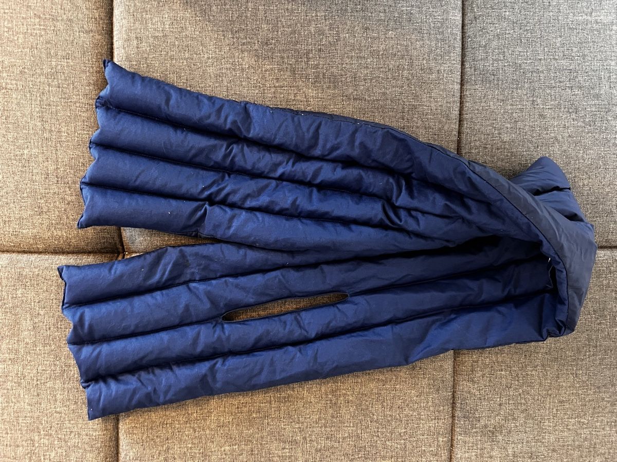 Moncler Foulard & Sciarpe: Moncler Daunen Schal Winter Neuwertig – Nuovo (secondo la descrizione) da Uitikon Waldegg venduto da anj_lg66 1