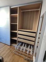 Ikea Pax mit Schubladen und Schuhregal