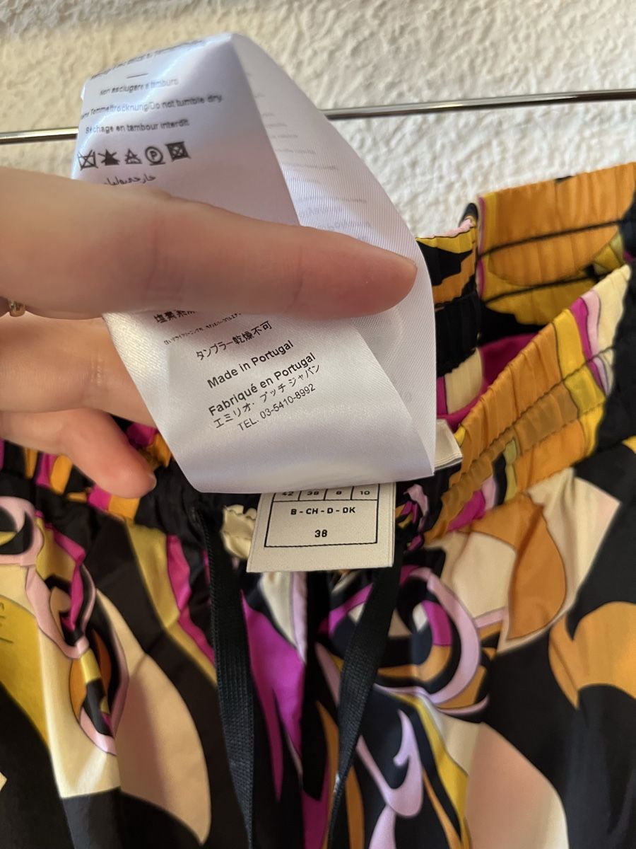 Emilio Pucci Hosen: Emilio Pucci shorts – Neu (gemäss Beschreibung) aus Zürich von han_8pzj 3