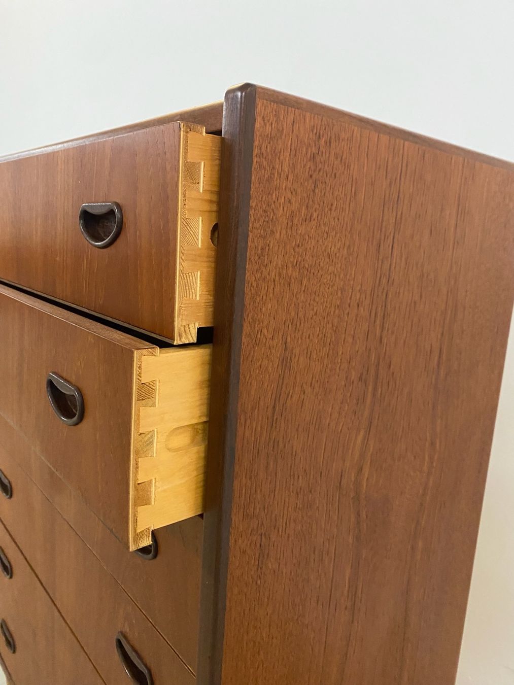 Cassettiere: Teak Kommode Denmark MidCentury 60s – Usato da Basel venduto da MidMod20C 6