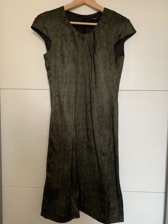 Elegantes BOSS Kleid Seide Gr. 38 Schlangenmuster grün/schwa