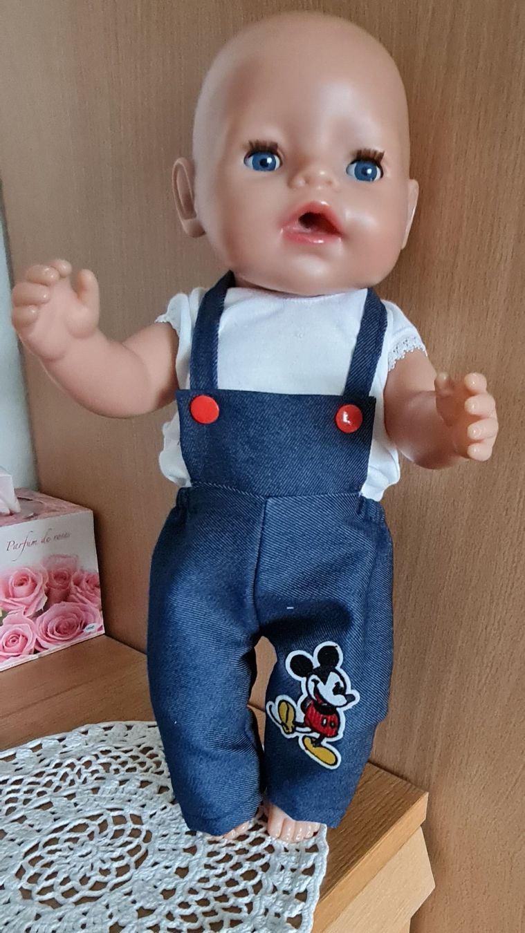 Bambole: Puppen Jeans hösli – Nuovo (secondo la descrizione) da Muttenz venduto da Moner