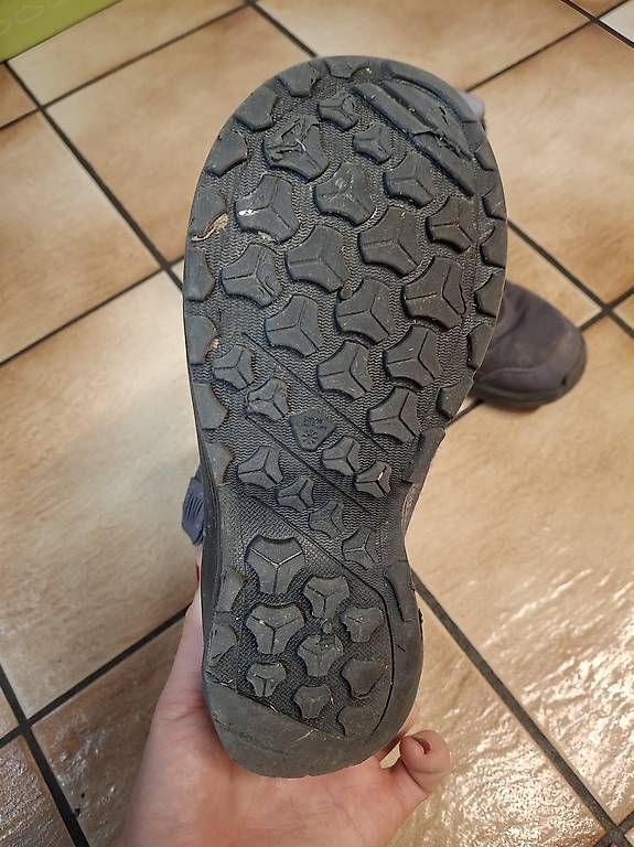 Scarpe per ragazzi: Kinderschuh 34 – Usato da Eriswil venduto da swe_t72b 2