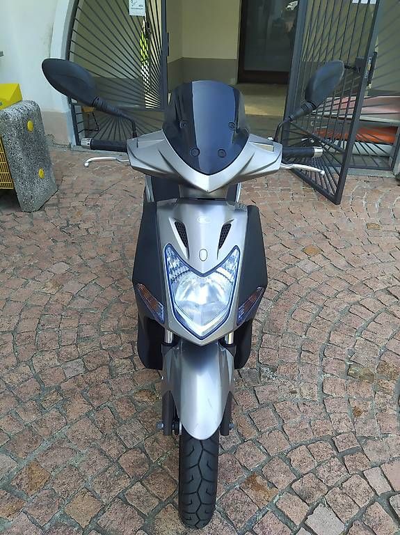 Kymco Scooters: Kymco Agility 125 R16 – Gebraucht aus Massagno von 650eliana