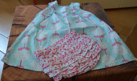 TAILLE 80 -  JOLIE ROBE