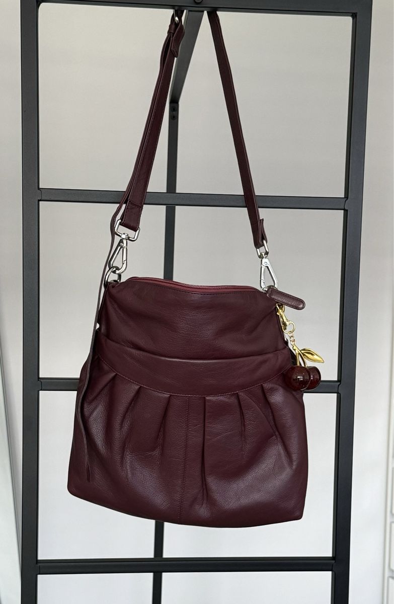 Borse da donna: Handtasche bordeaux – Usato da Neerach venduto da irasan