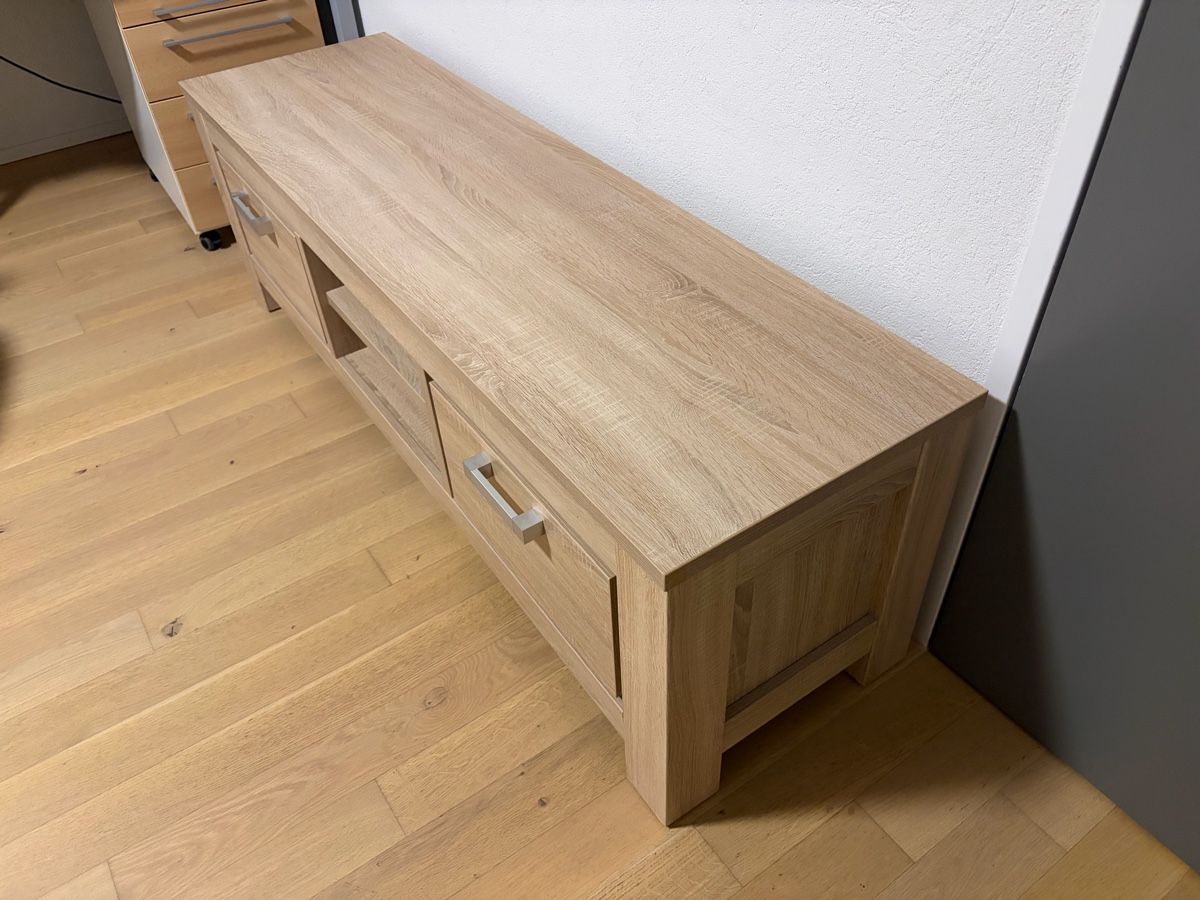 Mobili TV: TV-Board Eiche Optik – Usato da Weesen venduto da MagStuckiMollis 1