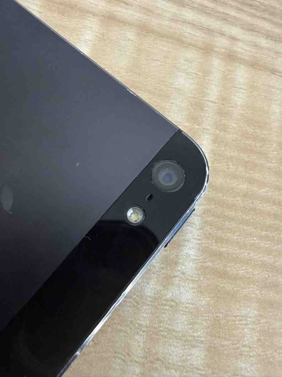 Apple Handys / Smartphones: Apple iPhone 5 32GB Knopf defekt – Defekt aus Belp von atzezone 4
