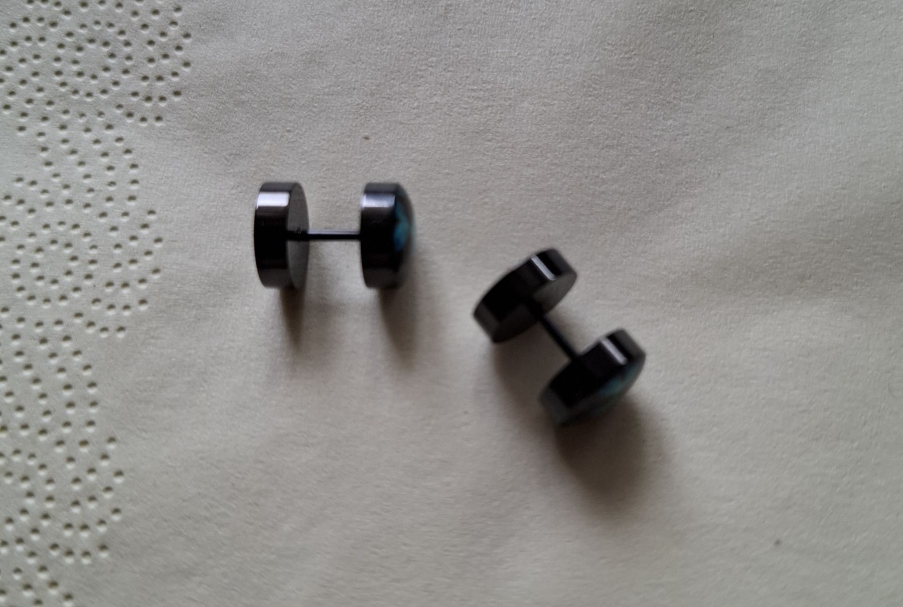 Orecchini pendenti & Orecchini a lobo: Tunnel Plug Ohrringe Fake Plugs – Usato da Dietikon venduto da Hirschkopf 1