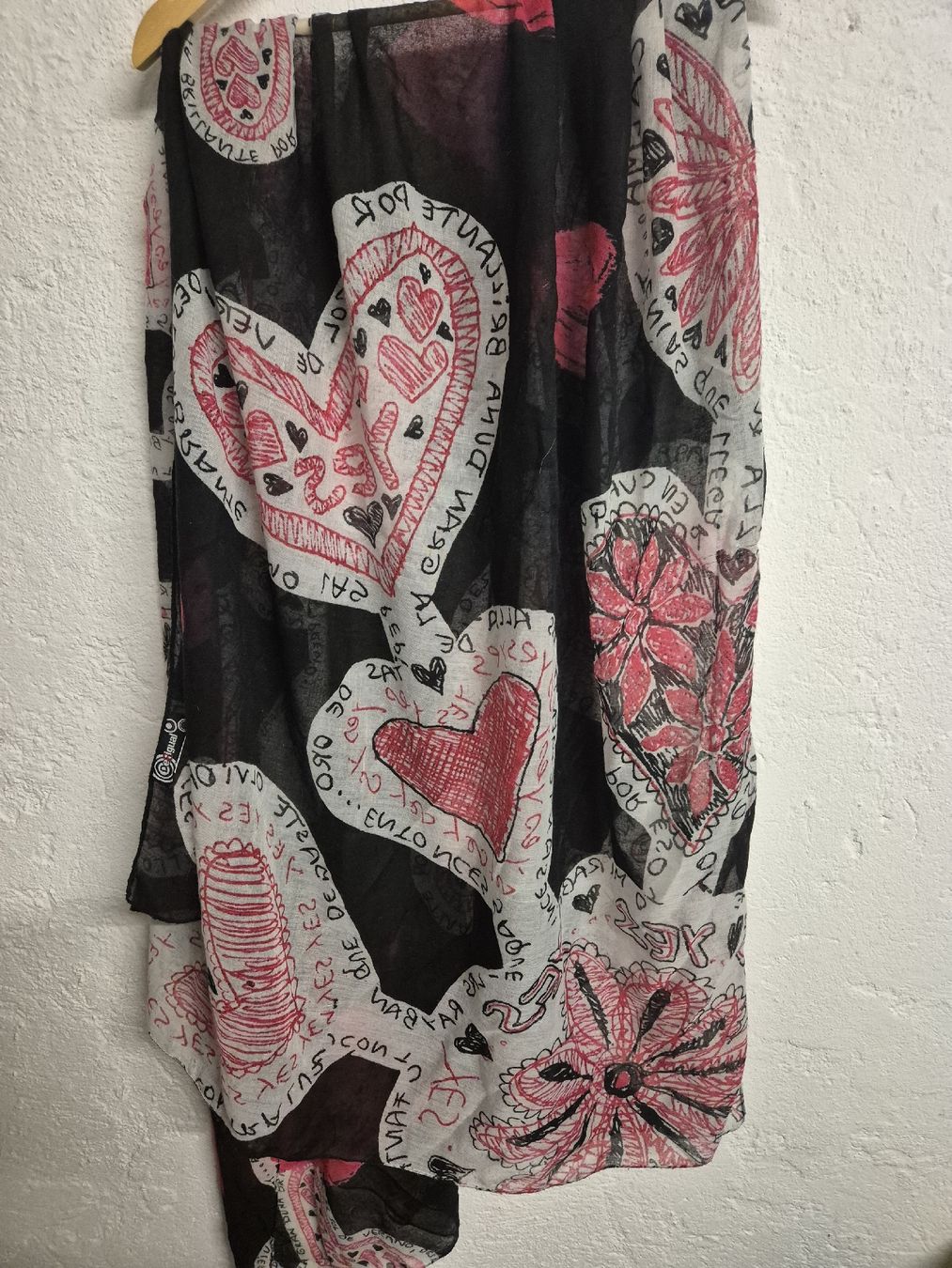 Desigual Foulard & Sciarpe: Desigual Foulard – Usato da Thalwil venduto da Briscolina 1