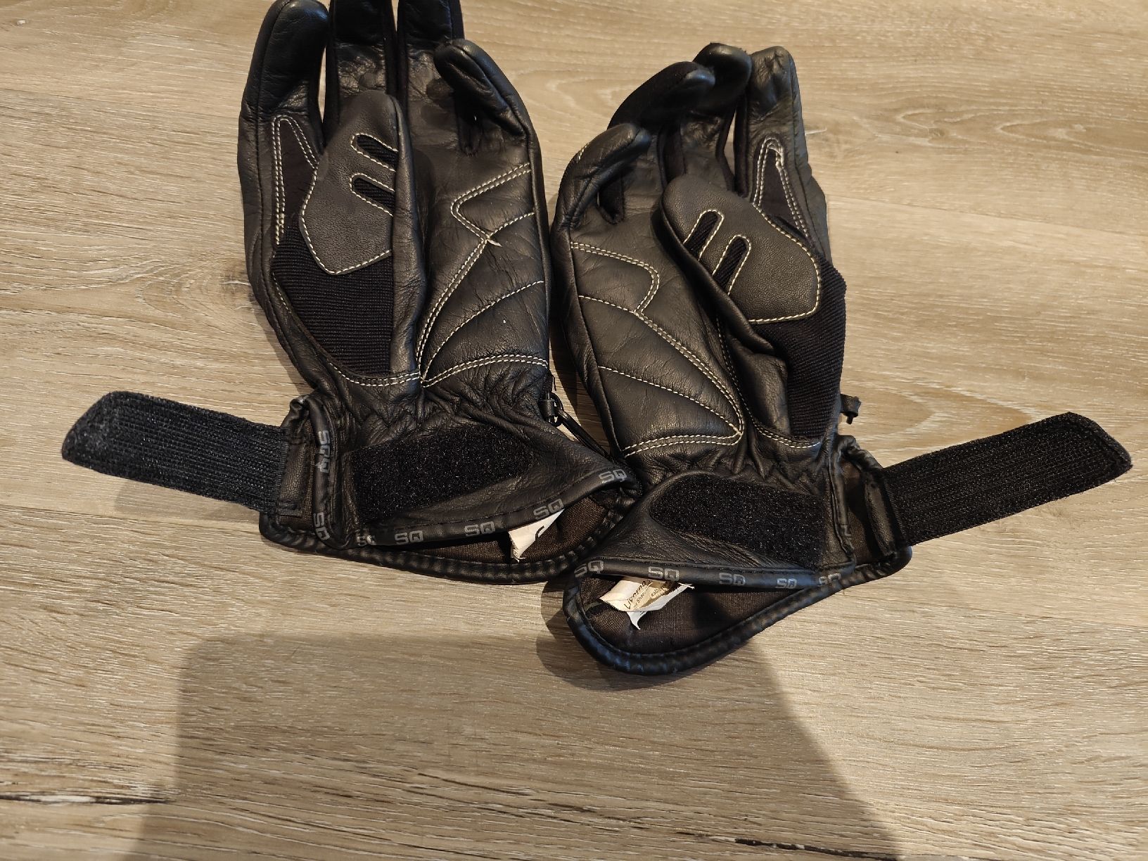 Handschuhe & Handstulpen: Motorradhandschuhe M – Gebraucht aus Pieterlen von Saemelili 4