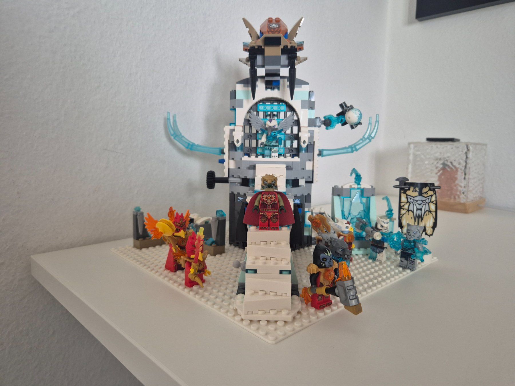 Lego Jouets: Lego Chima Sir Fangars Tempel – D'occasion à Neuenhof par Alex5432.