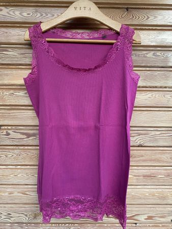 Violettes Shirt mit Spitzen Größe L