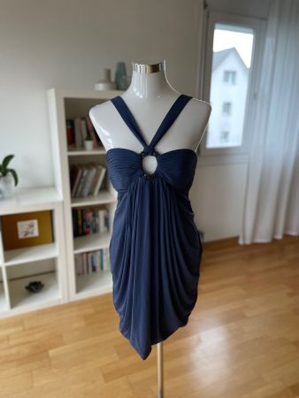 Neues, sexy Kleid von BCBG MAXAZRIA
