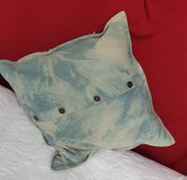 Jeans - Kissen mit Metall Applikationen - 44x44 cm