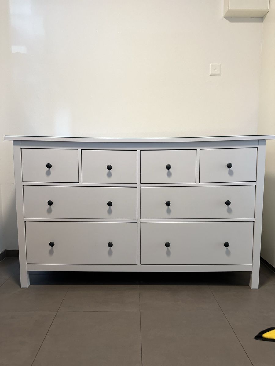 Cassettiere: Ikea HEMNES Kommode mit 8 Schubladen – Usato da Diessenhofen venduto da Ibrahim_dndr