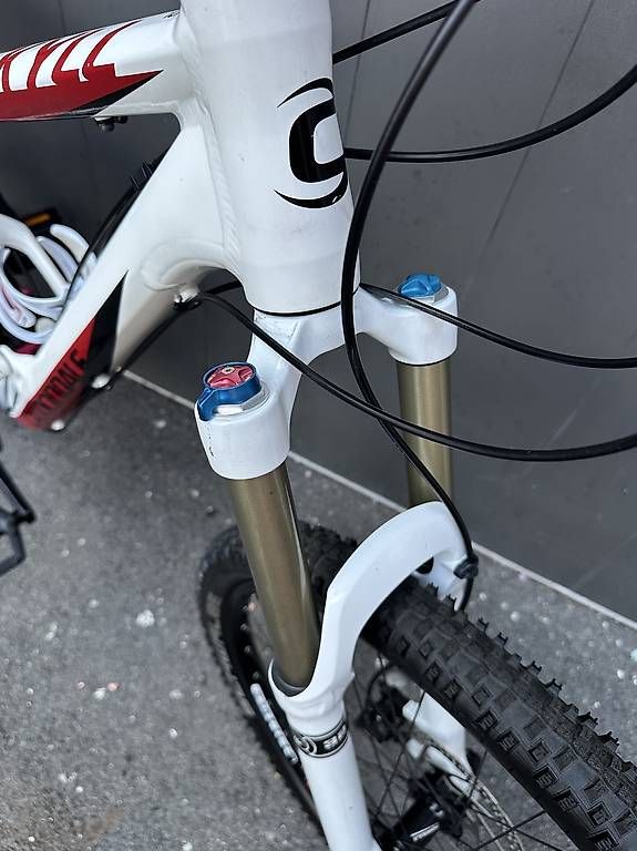 Vélos: Bicicletta MTB Cannondale fully 26 SCONTO FINO 25.07.2026 – D'occasion à Quartino par DiloUsato 7