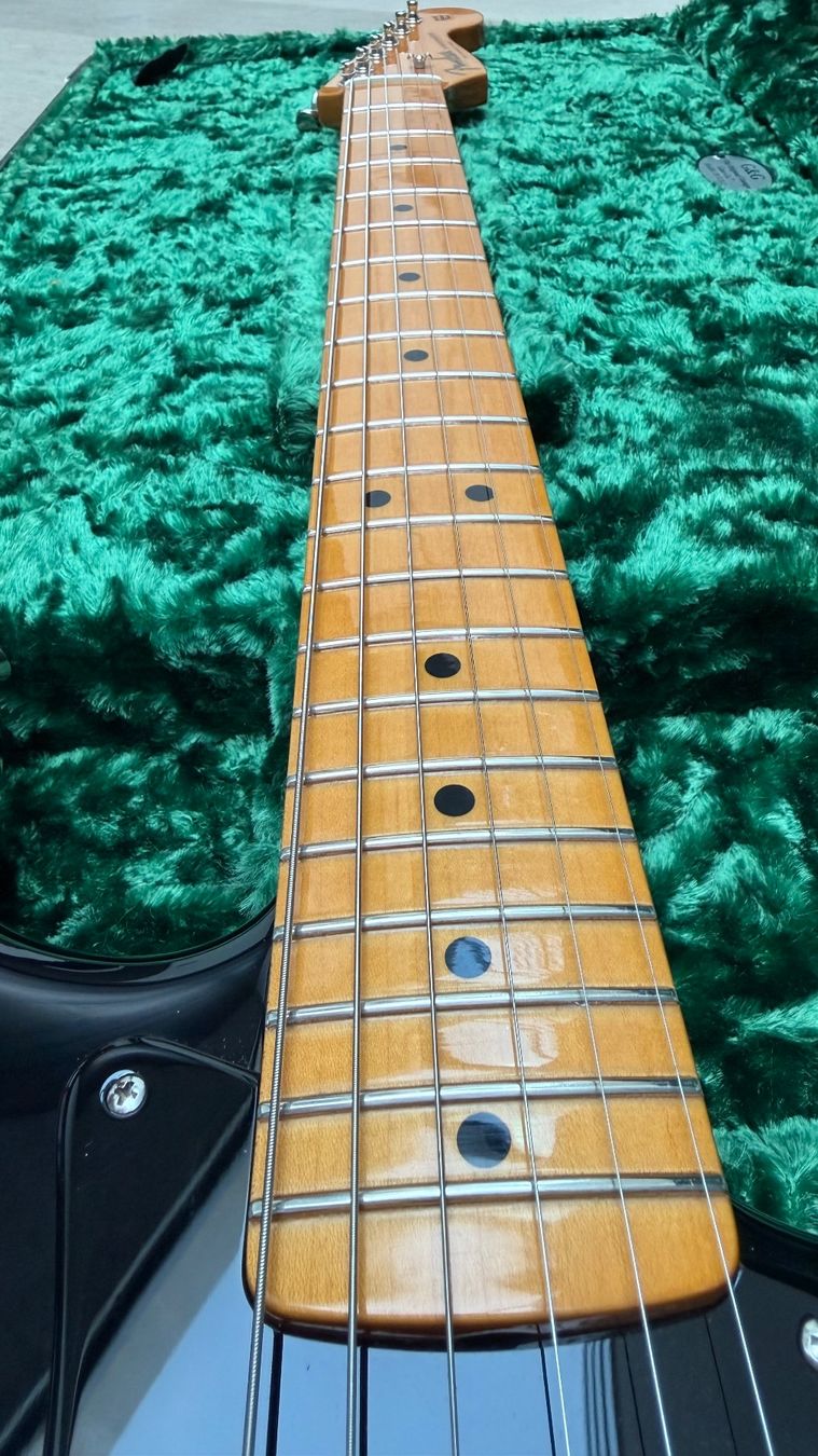 Fender Strumenti musicali: Fender Custom Shop David Gilmour Stratocaster NOS 2018 – Usato da Zürich venduto da raymusic 6
