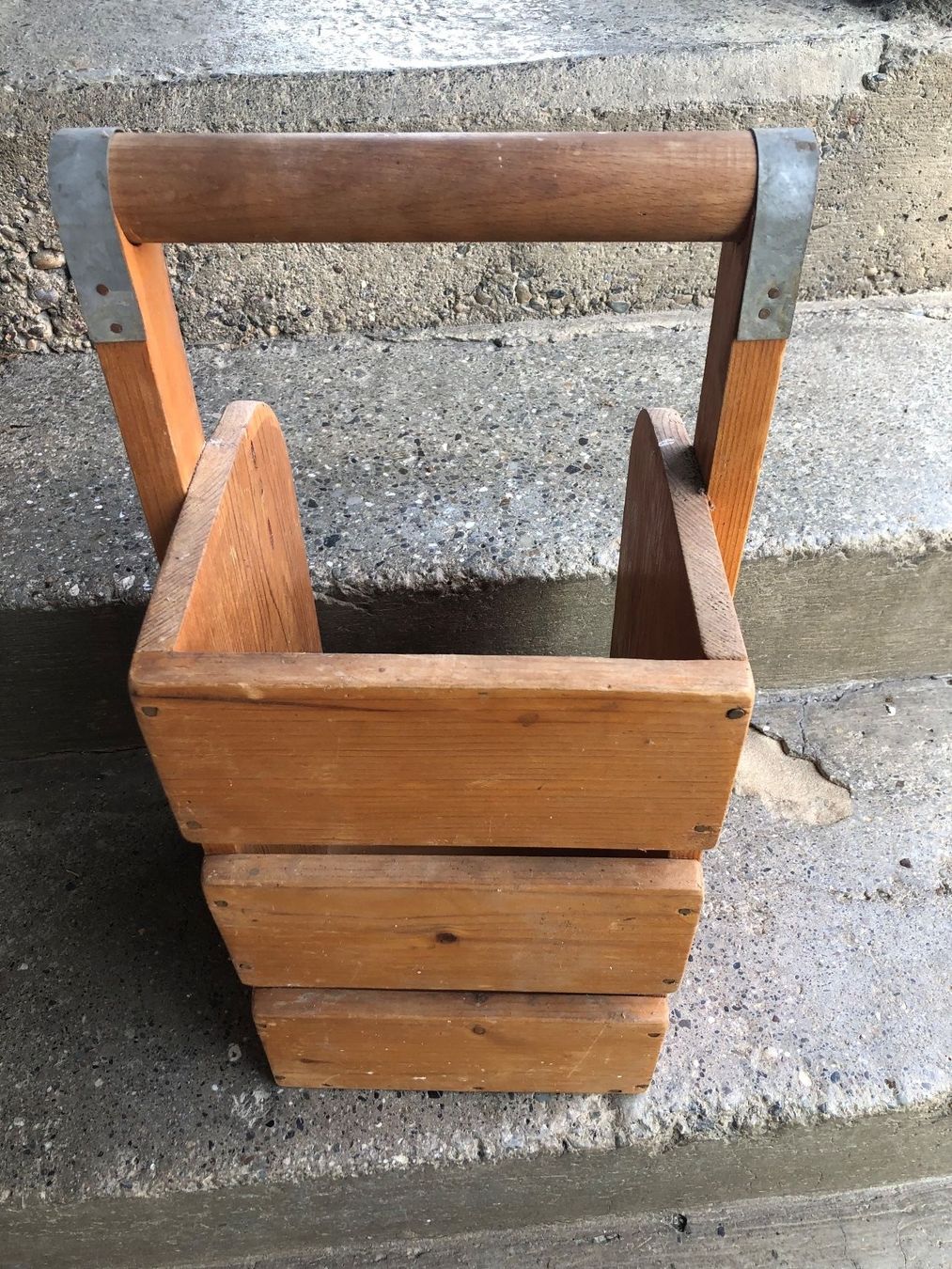 Portabottiglie: Flaschenhalter / - träger Holz – Usato da Schübelbach venduto da Dolly990_2 2