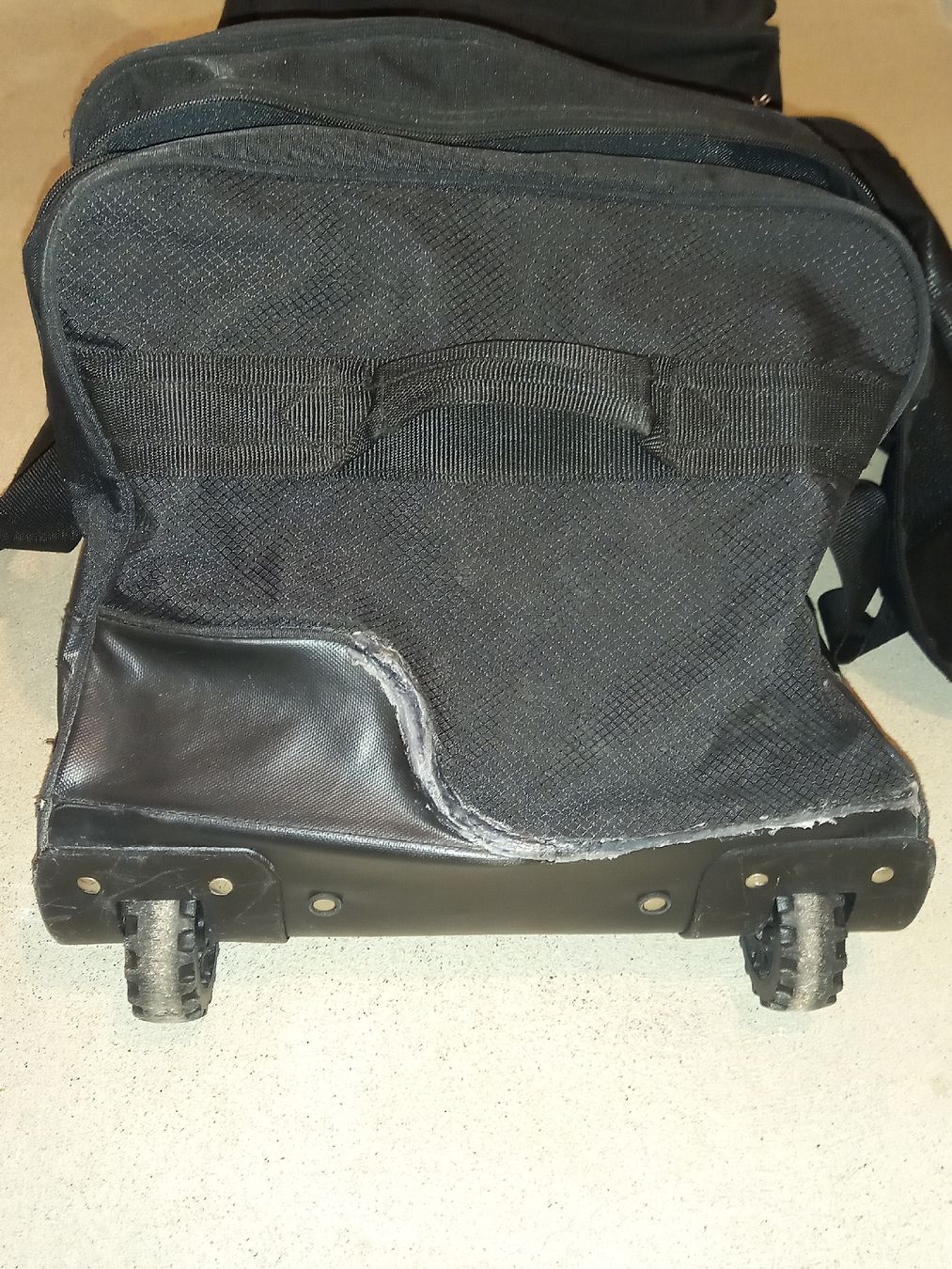 Ccm Kindertaschen: Eishockeytasche CCM – Gebraucht aus Niederteufen von asaniel 1