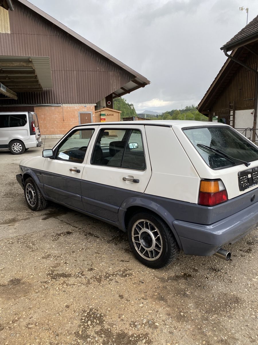 VW Automobili: Vw Golf 2 – Usato da Olten venduto da Jonashengartner 1