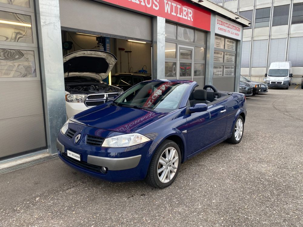 RENAULT Mégane C-C 2.0 16V Dynamique Confort