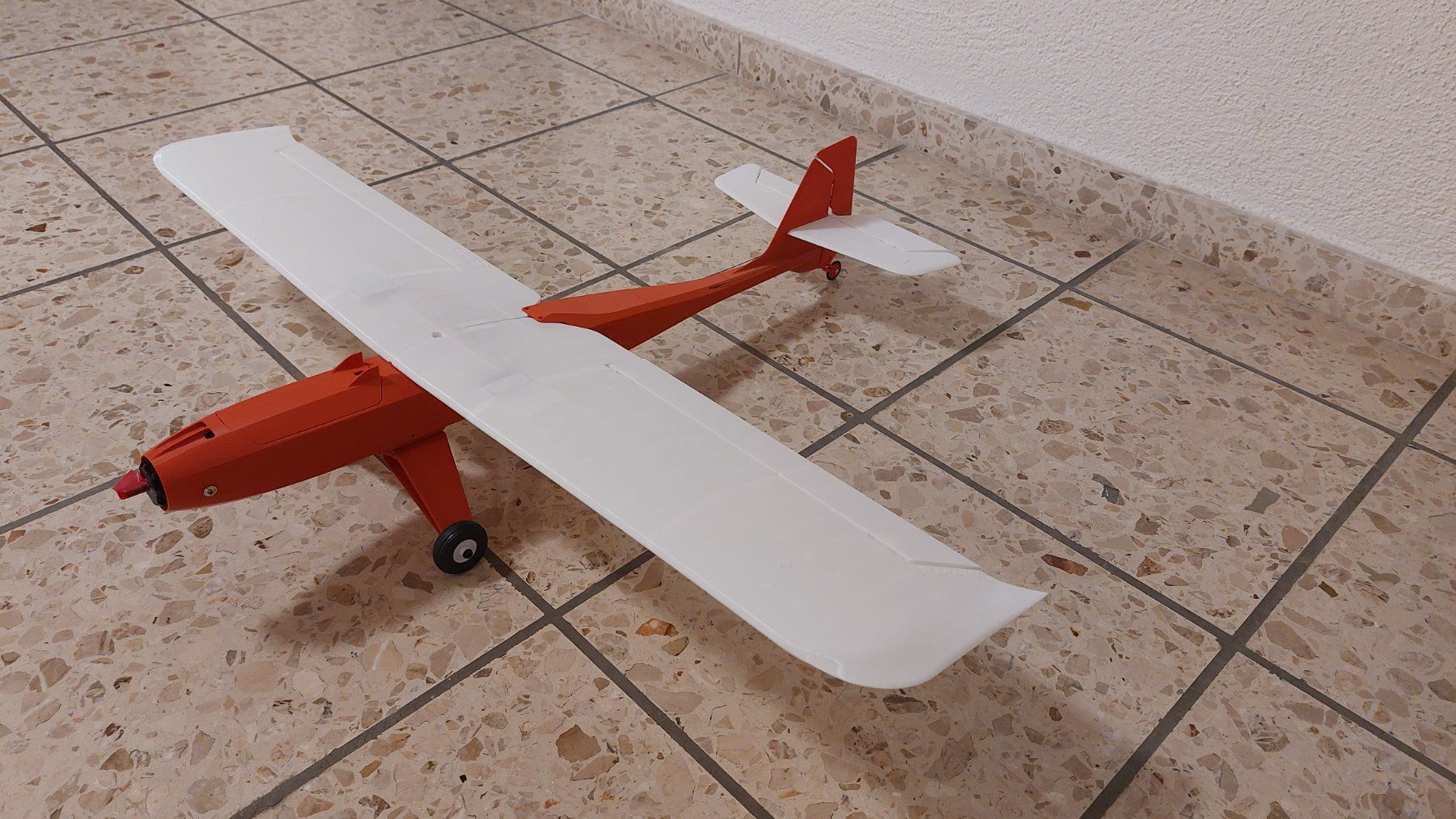 Modellismo RC: Schöner Flieger – Usato da Zürich venduto da Albert999 1