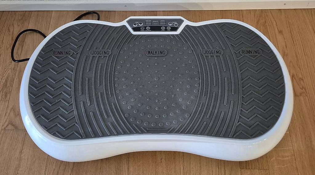Hometrainer: OHMEX Vibrationsplatte OHM-VPL-5000 – Nuovo (secondo la descrizione) da Lenzburg venduto da Miten