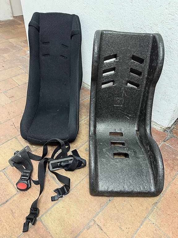 Pezzi di ricambio: Babyschalen, Bakfiets Cargo Bike, schwarz – Usato da Basel venduto da fa.l