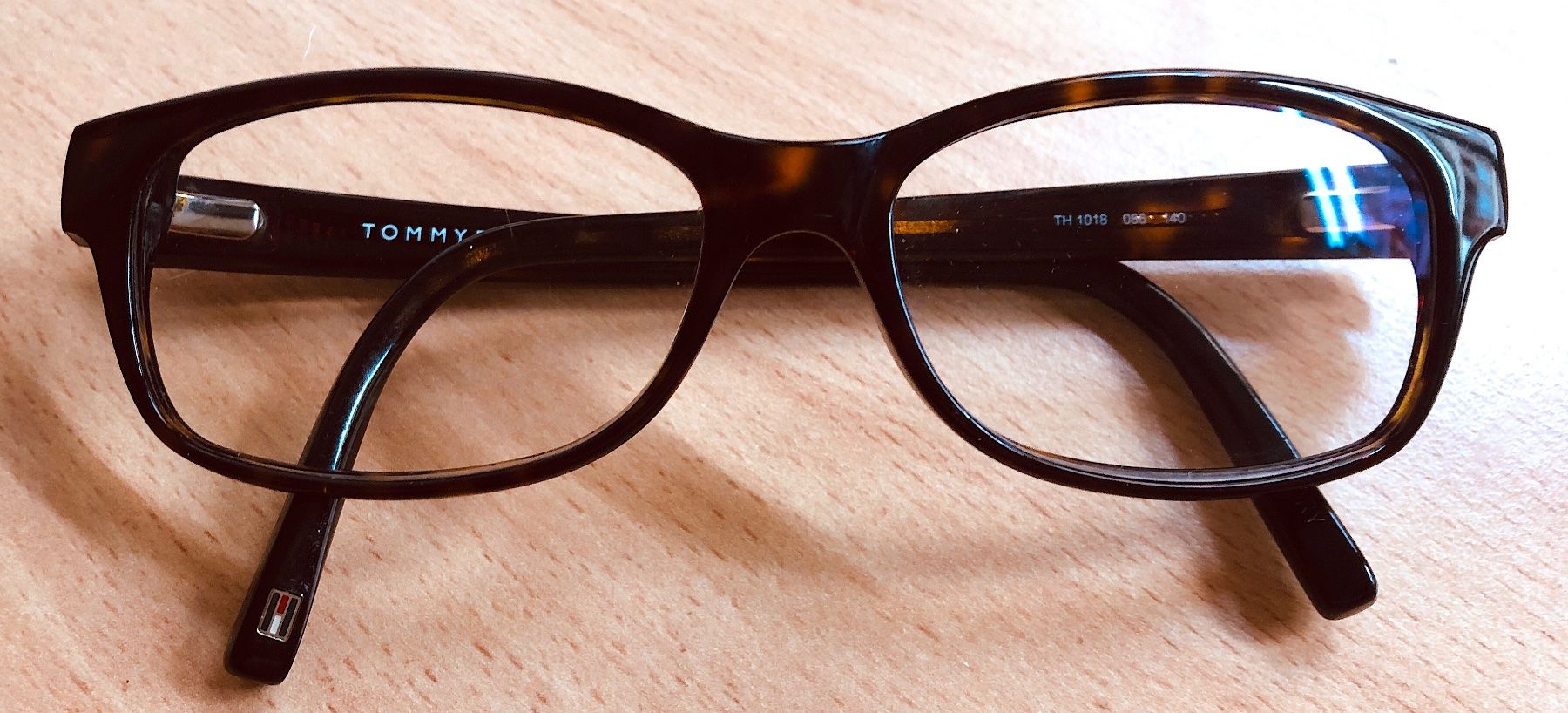 Tommy Hilfiger Brillen & Gläser: Lunettes de vue Tommy Hilfiger – Gebraucht aus Veyrier von Szurkemaci