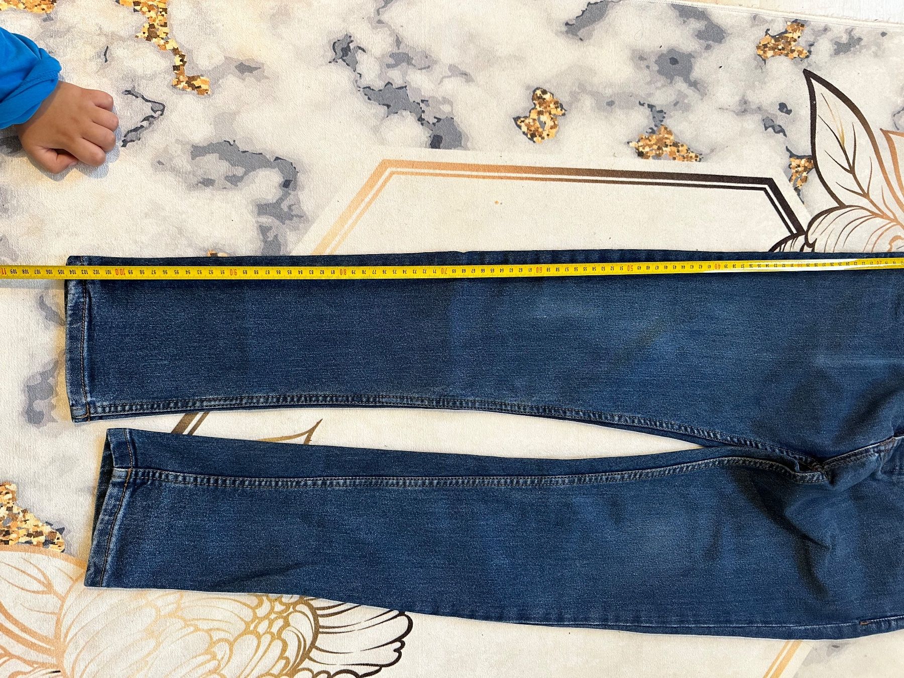 Jeans: Jeans Hose – Usato da Allenwinden venduto da Tba_20 1