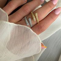 Nagelring im angesagten Nail-Design