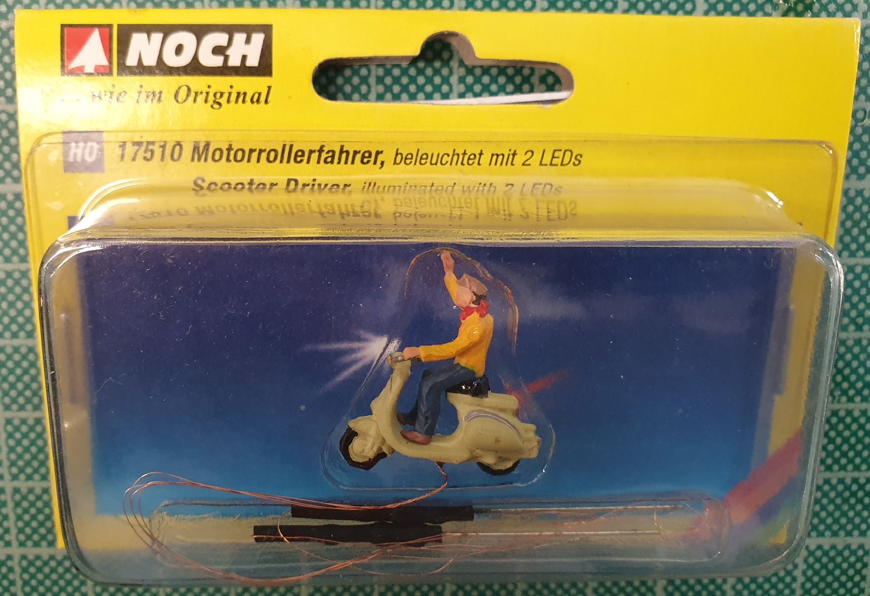 Noch Modelleisenbahnen: Noch 17510 Motorrad Roller mit Led – Neu und originalverpackt aus Malters von minitrix79