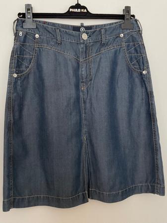 BOGNER Jeans leichter Rock Gr 36/38 Neuwertig