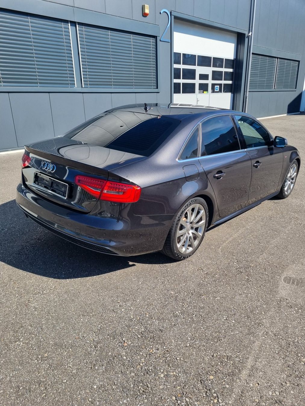 Audi Automobili: Audi A4 1.8 TFSI S- Line – Usato da Zuchwil venduto da Bobby-89 3