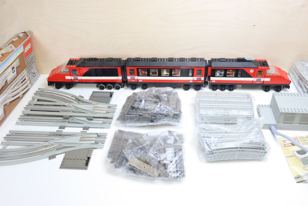 LEGO Schnellzug 7745 + Weichen, viele Gleise, Trafo 7864 (Gebraucht) in ...