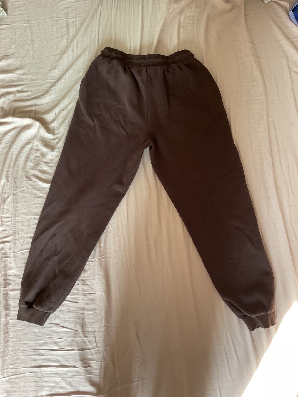 Pantaloni: Training maron d'hiver – Usato da Chavornay venduto da iva_d8hb 1