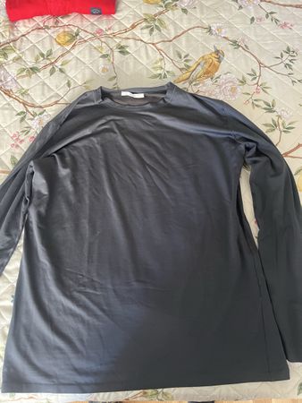 Maglia a maniche lunghe Prada colore nero condizioni buone