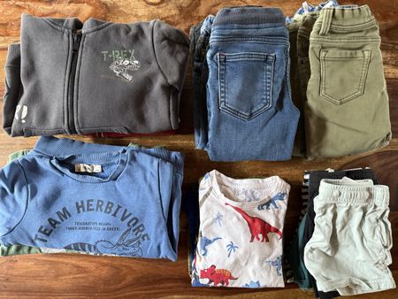 Kleiderpaket Gr. 104/110 Jungen