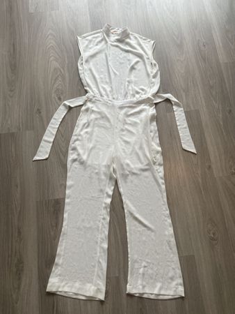 Sommerlicher Jumpsuit, weiss, Grösse M, neuwertig