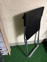 Klappstuhl 13.-/Stück ---- Total 14 Stk.