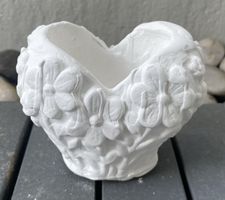 Blumentopf Herzform, weiss, Vintage Stil, Top Zustand!