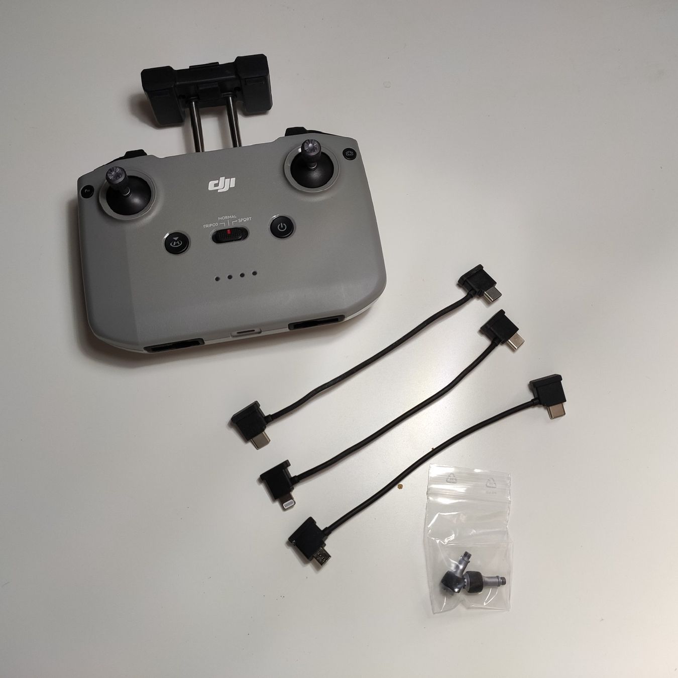 DJI Modellismo RC: DJI 2 / 3 Controller (fast NEU/Original!) – Usato da Zürich venduto da Biedermann23