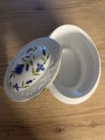 Wunderschöne Porzellan Deckeldose / Bonbonniere