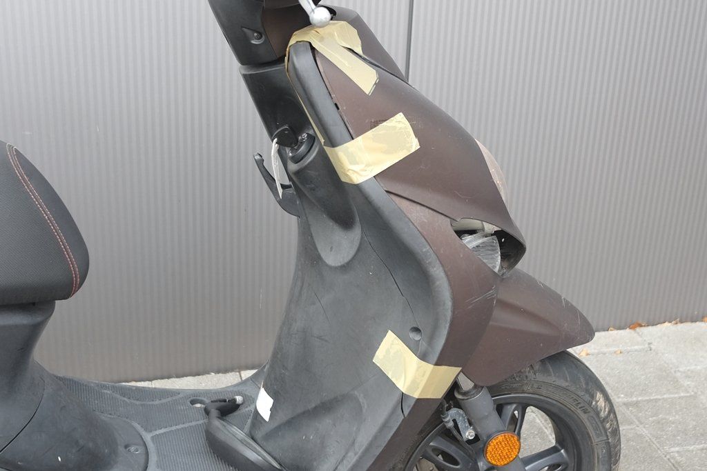 Yamaha Scooter: Yamaha Neos 50 4 Takt – Usato da Sargans venduto da pirelli146 2