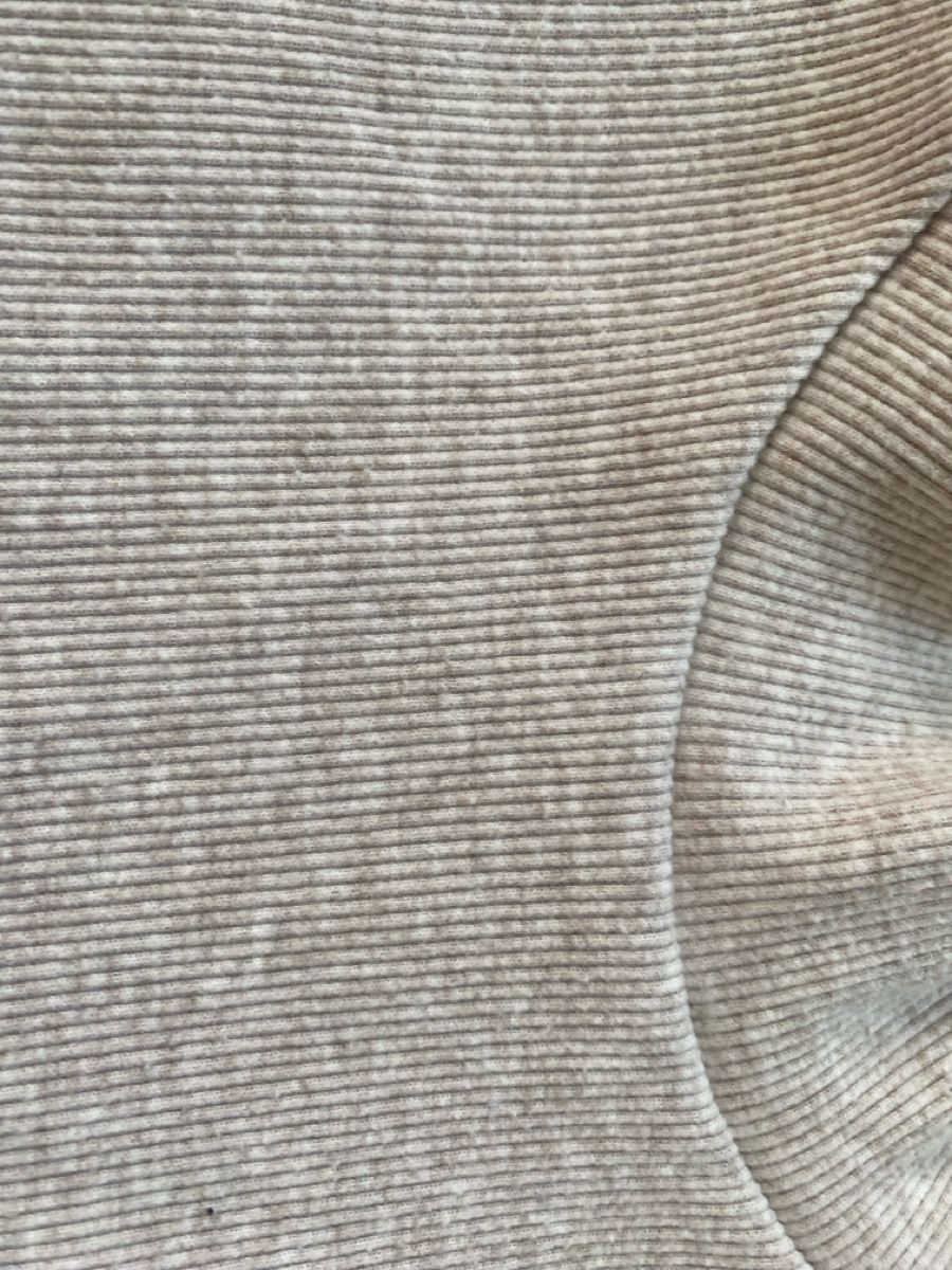 Pull&Bear Top: T-shirt côtelé gris clair, taille M, pull&bear – Usato da Vésenaz venduto da gau_v6pf 1