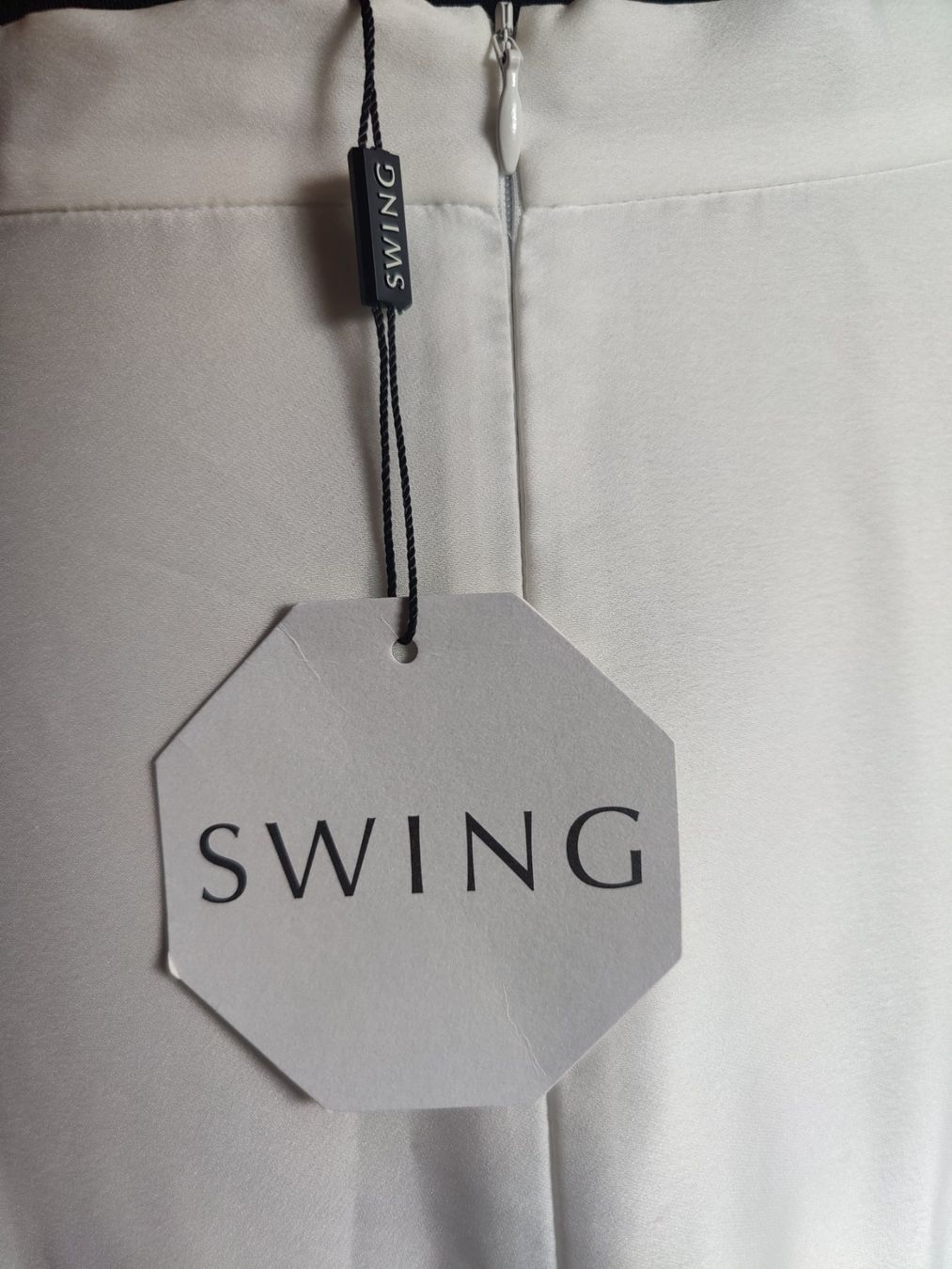 Gonne: Maxirock Swing weiss – Nuovo e nell'imballaggio originale da St. Erhard venduto da tif_hql8 1