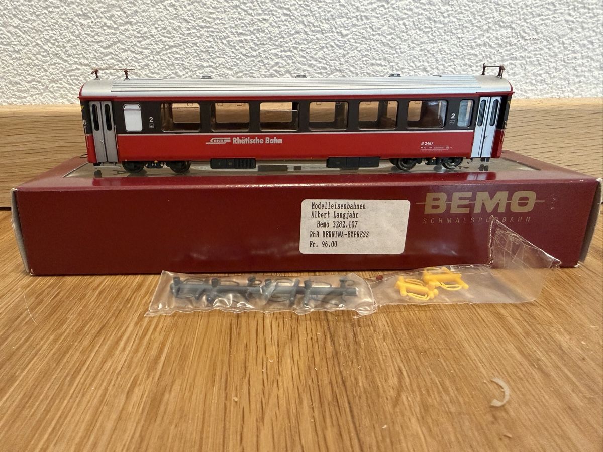 Bemo Modellini di ferrovie: BEMO RhB B 2467 Bernina-Express von BEMO 3282 107 – Usato da Niederbipp venduto da Snooker821 3